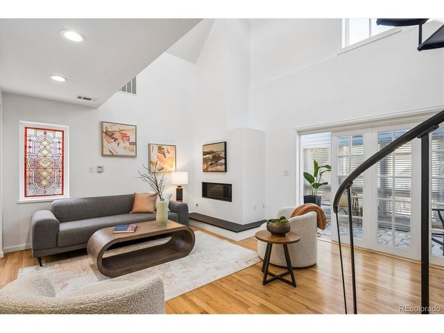 830 S Ogden St, Denver, CO 80209