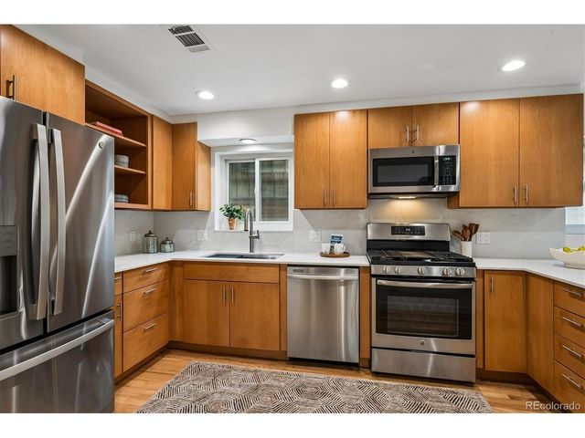 830 S Ogden St, Denver, CO 80209