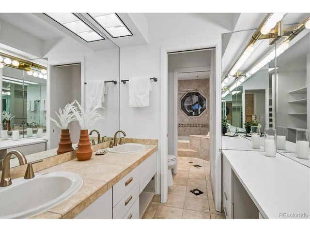 830 S Ogden St, Denver, CO 80209