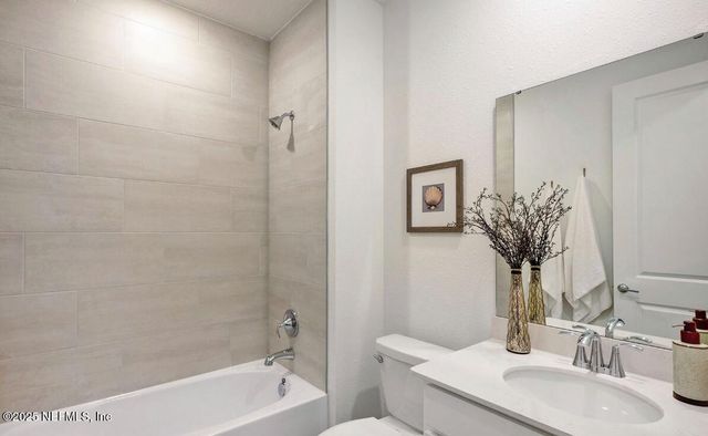 3017 NEW MOON Circle, Green Cove Springs, FL 32043