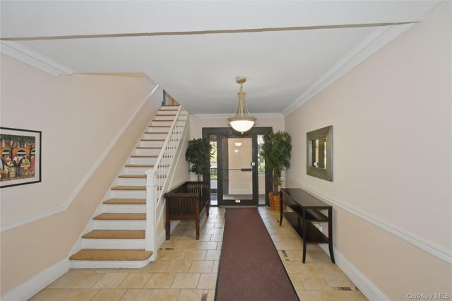 472 Gramatan Avenue I1, Mount Vernon, NY 10552