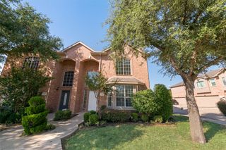385 Ivan Drive, Lewisville, TX 75067