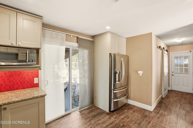 1517 Seventh Avenue, Toms River, NJ 08757