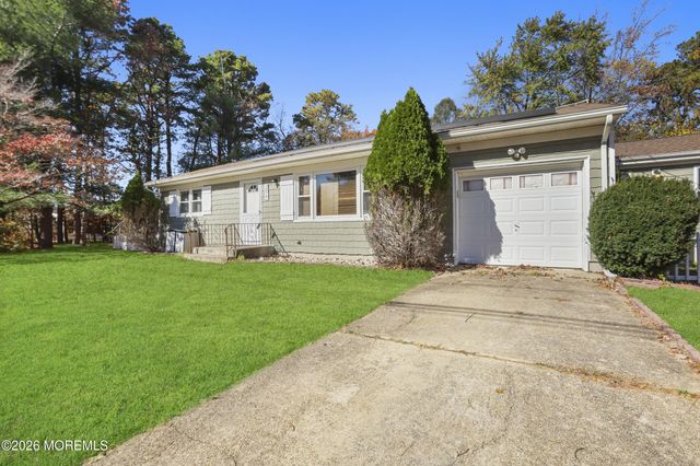 1517 Seventh Avenue, Toms River, NJ 08757