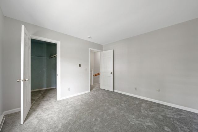 425 Dorset St Unit 19, South Burlington, VT 05403