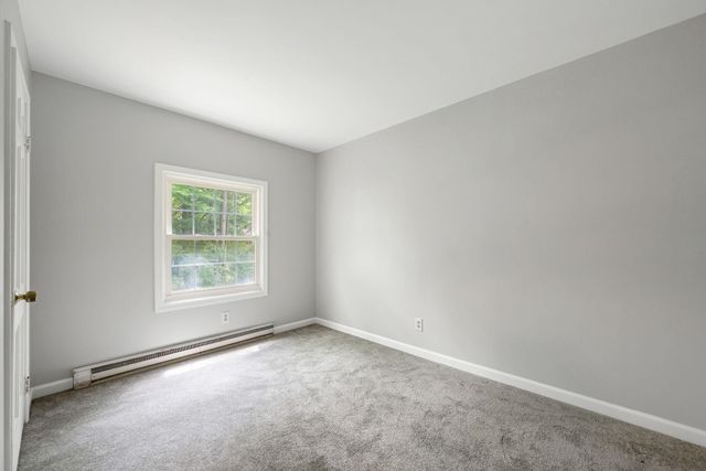 425 Dorset St Unit 19, South Burlington, VT 05403