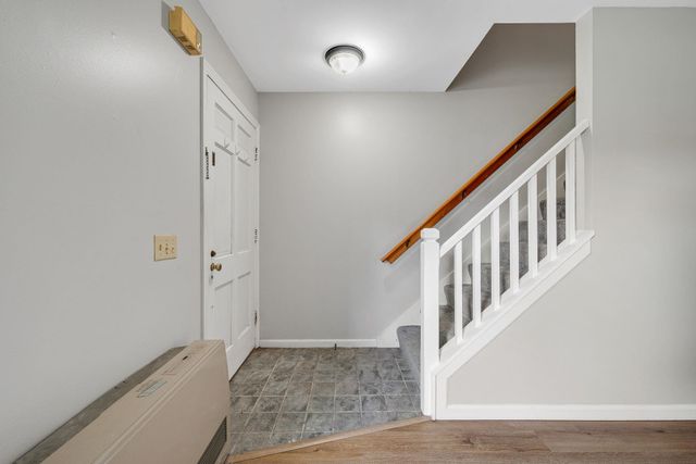 425 Dorset St Unit 19, South Burlington, VT 05403