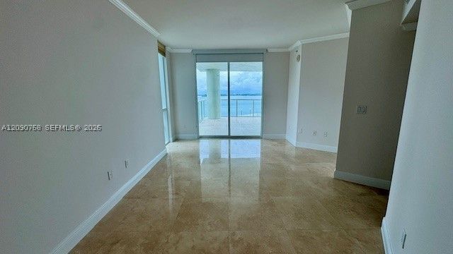 218 SE 14th St 1901, Miami, FL 33131