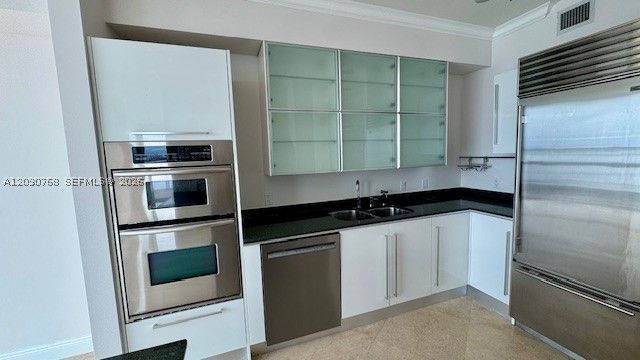 218 SE 14th St 1901, Miami, FL 33131
