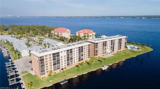 4260 SE 20th PL 401, Cape Coral, FL 33904