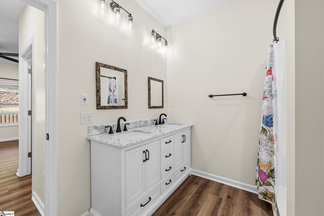 2134 Geer Highway, Travelers Rest, SC 29690
