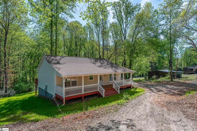 2134 Geer Highway, Travelers Rest, SC 29690