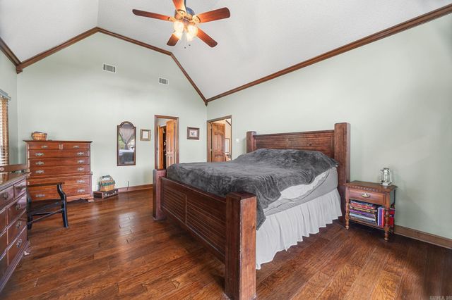 5 Breezewood Cove, Maumelle, AR 72113