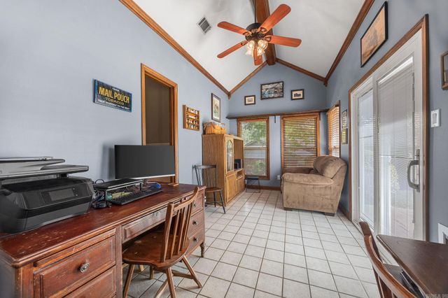 5 Breezewood Cove, Maumelle, AR 72113