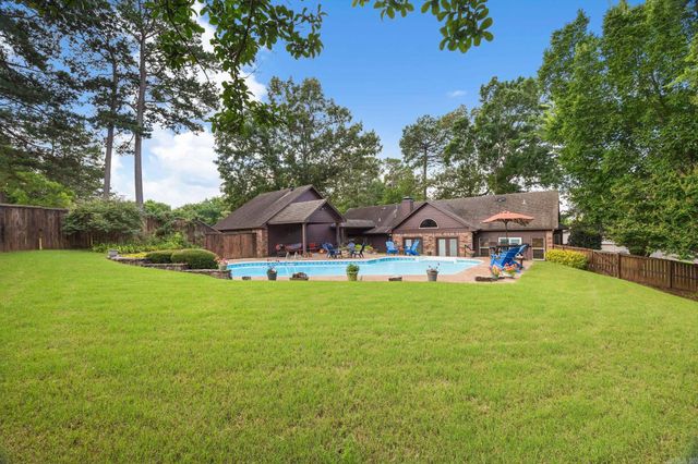 5 Breezewood Cove, Maumelle, AR 72113