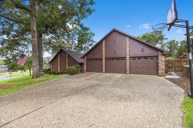 5 Breezewood Cove, Maumelle, AR 72113