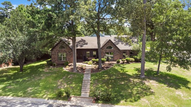 5 Breezewood Cove, Maumelle, AR 72113