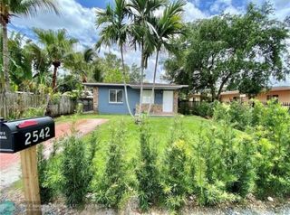2540 NE 181st Street, North Miami Beach, FL 33160