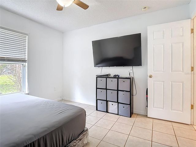 972 CAMBRIDGE COURT, Kissimmee, FL 34758