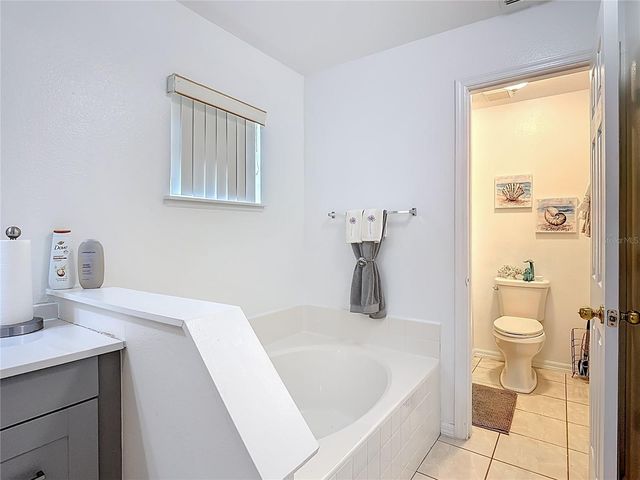 972 CAMBRIDGE COURT, Kissimmee, FL 34758