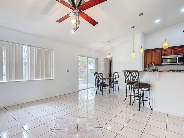 972 CAMBRIDGE COURT, Kissimmee, FL 34758