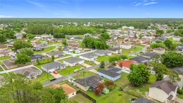 972 CAMBRIDGE COURT, Kissimmee, FL 34758