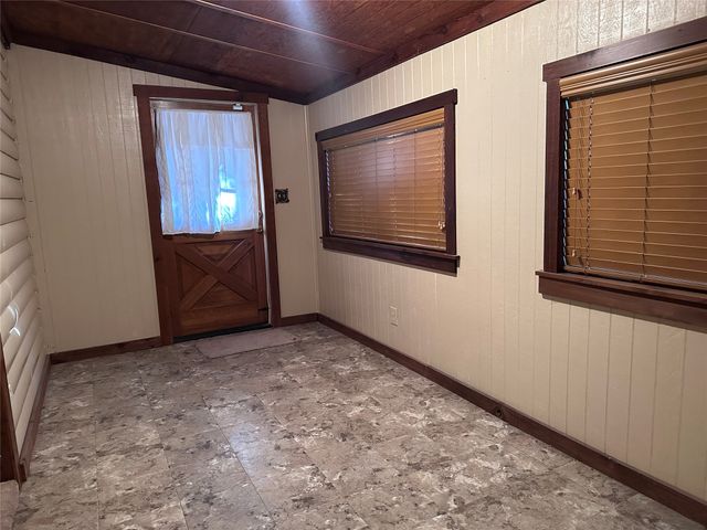 7315 Neches Street, Athens, TX 75752