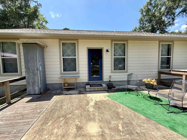 150 Shore Acres Drive, Hot Springs, AR 71913