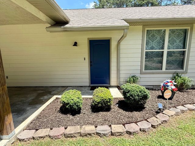 150 Shore Acres Drive, Hot Springs, AR 71913