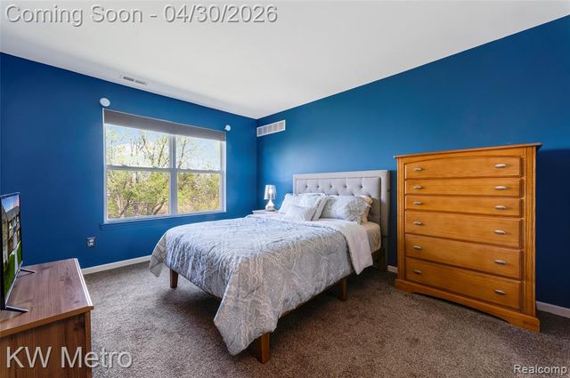 15141 Northpointe Drive, Sterling Heights, MI 48313