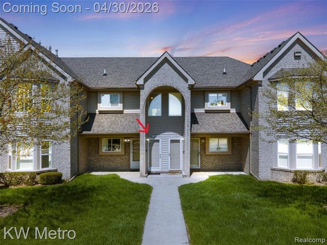 15141 Northpointe Drive, Sterling Heights, MI 48313