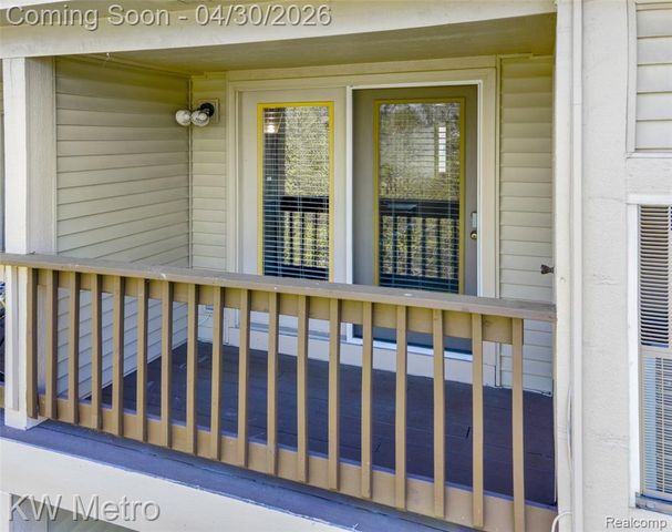 15141 Northpointe Drive, Sterling Heights, MI 48313