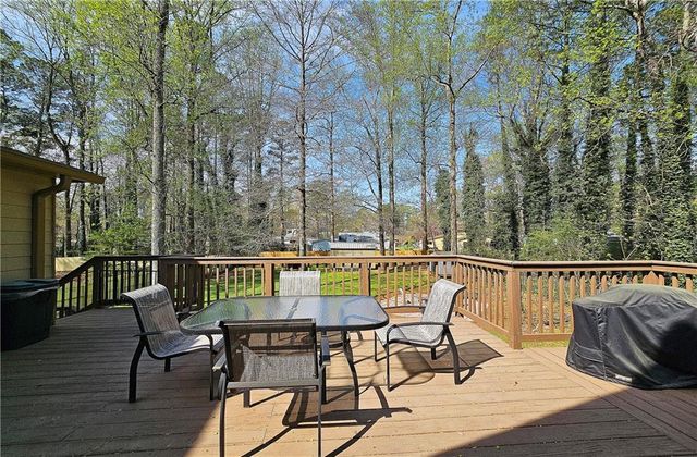 2331 Danielle Court, Marietta, GA 30062