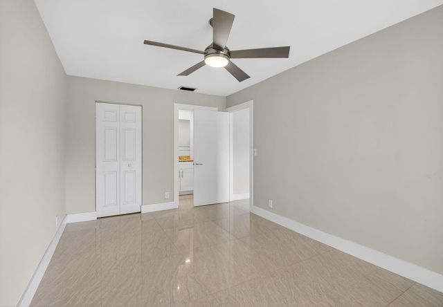 15453 Lakes Of Delray Boulevard 204, Delray Beach, FL 33484