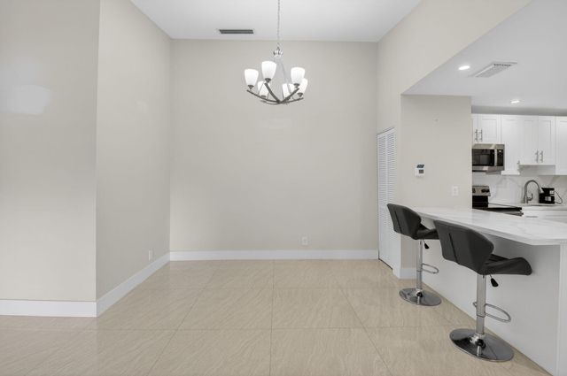 15453 Lakes Of Delray Boulevard 204, Delray Beach, FL 33484