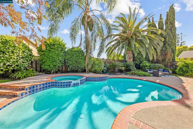 4844 Merganser Ct, Pleasanton, CA 94566