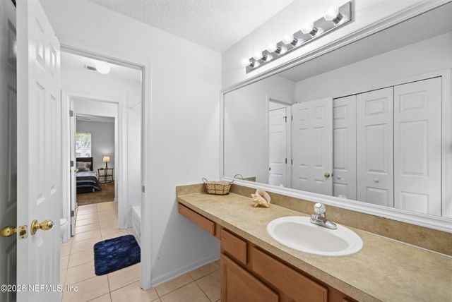 4025 LONICERA Loop, St. Johns, FL 32259