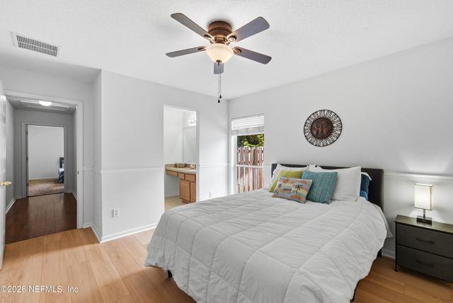 4025 LONICERA Loop, St. Johns, FL 32259