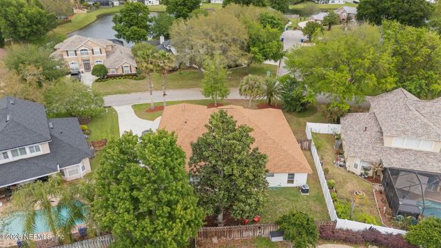 4025 LONICERA Loop, St. Johns, FL 32259