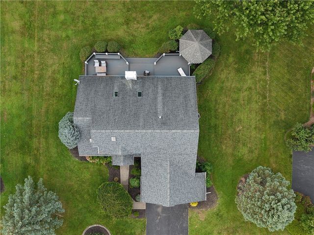 36 Crossbow Drive, Penfield, NY 14526