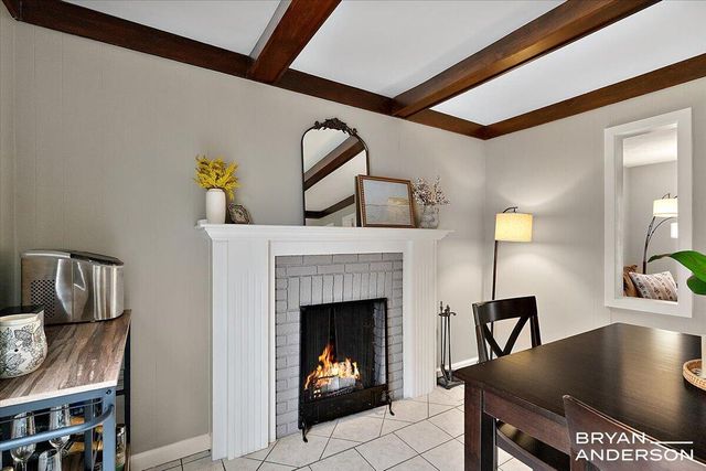 1829 Lonsdale Drive NE, Grand Rapids, MI 49503