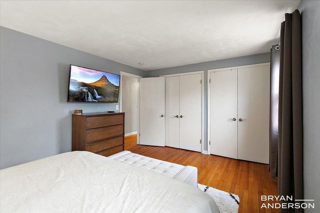 1829 Lonsdale Drive NE, Grand Rapids, MI 49503