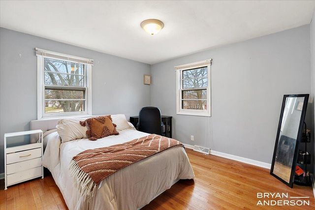 1829 Lonsdale Drive NE, Grand Rapids, MI 49503