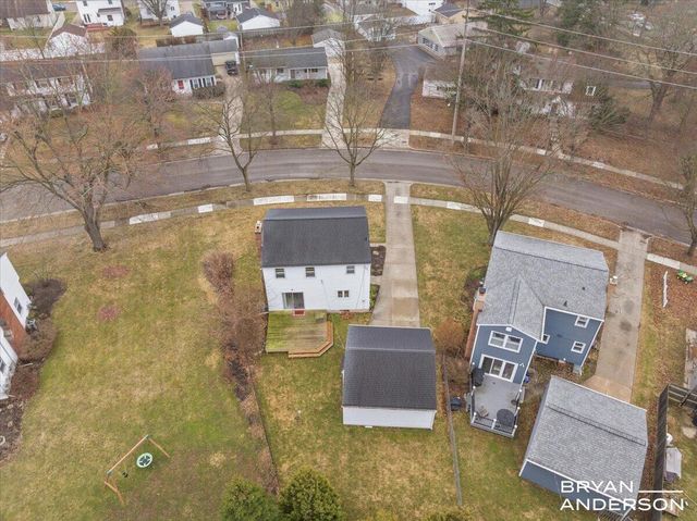 1829 Lonsdale Drive NE, Grand Rapids, MI 49503