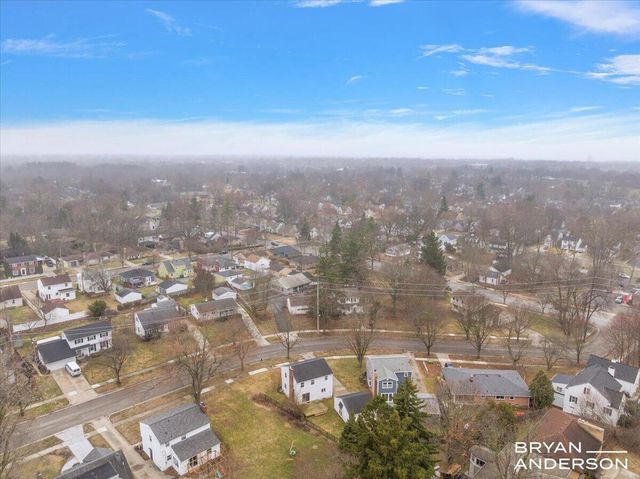 1829 Lonsdale Drive NE, Grand Rapids, MI 49503