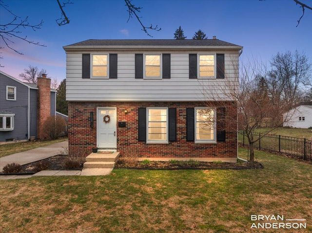 1829 Lonsdale Drive NE, Grand Rapids, MI 49503