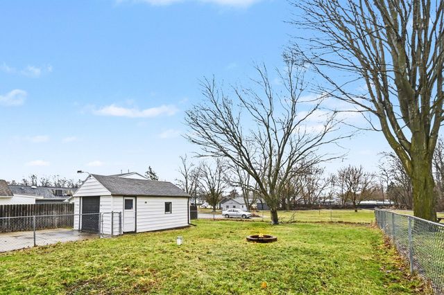 1015 Pearl Street, Dewitt Twp, MI 48906