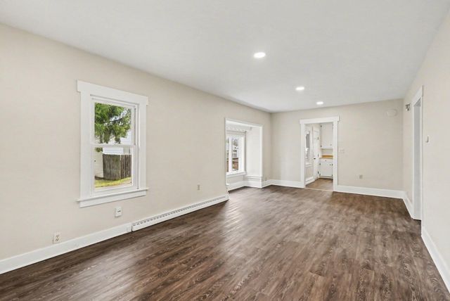 1015 Pearl Street, Dewitt Twp, MI 48906