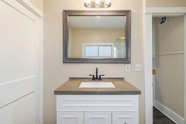 1015 Pearl Street, Dewitt Twp, MI 48906