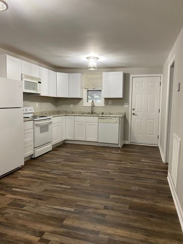 668 W Jefferson Pike, Murfreesboro, TN 37129